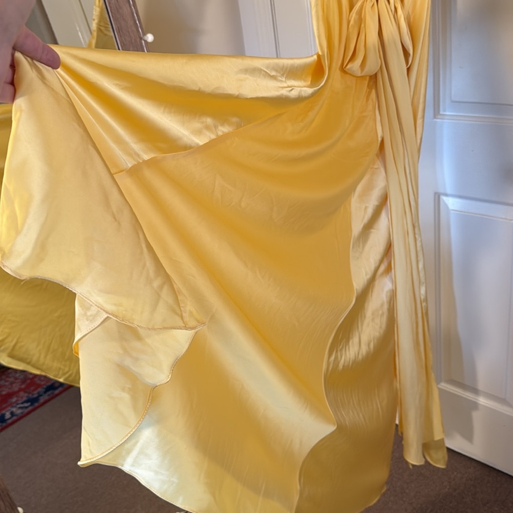Mac Duggal Sunlit Yellow Maxi Dress - Picture 11 of 13